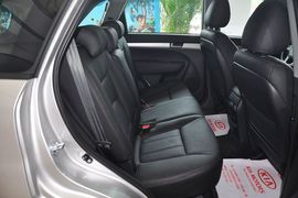2013款起亚索兰托2.4GDI