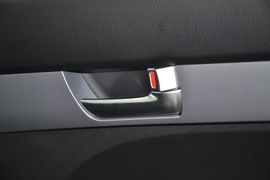 2013款起亚索兰托2.4GDI