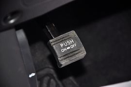 2013款起亚索兰托2.4GDI