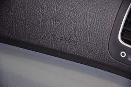 2013款起亚索兰托2.4GDI