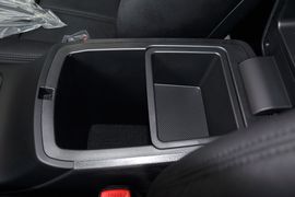 2013款起亚索兰托2.4GDI