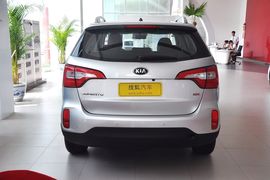 2013款起亚索兰托2.4GDI