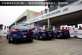 2013款福特两厢福克斯2.0L赛道试驾