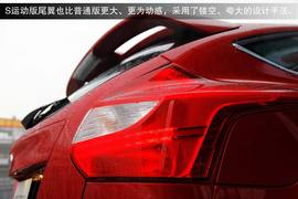 2013款福特两厢福克斯2.0L赛道试驾