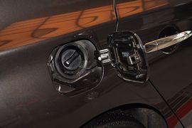 2012款日产轩逸1.6XL