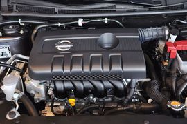 2012款日产轩逸1.6XL