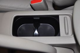 2012款日产轩逸1.6XL