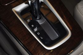 2012款日产轩逸1.6XL
