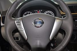2012款日产轩逸1.6XL