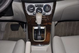 2012款日产轩逸1.6XL