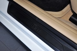 2013款华晨宝马316i进取型