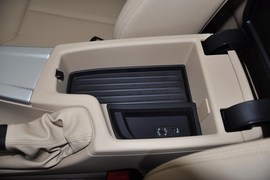 2013款华晨宝马316i进取型