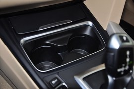 2013款华晨宝马316i进取型