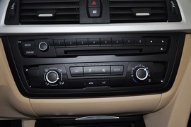 2013款华晨宝马316i进取型