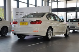 2013款华晨宝马316i进取型