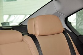 2013款宝马740Li