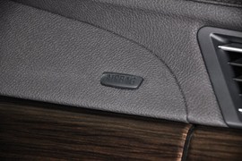 2013款宝马740Li