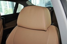 2013款宝马740Li