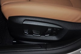 2013款宝马740Li