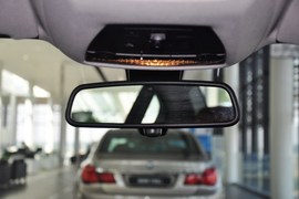 2013款宝马740Li