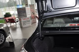 2014款雪铁龙全新爱丽舍1.6L手自一体舒适型