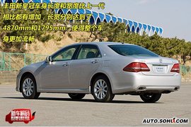 2009款丰田新皇冠新车解码