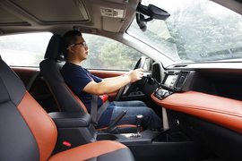 深测2013款丰田RAV4