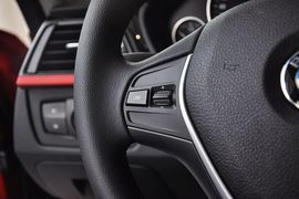 2013款华晨宝马316i运动设计套装