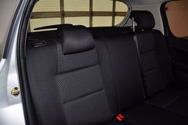 2013款标致307两厢1.6L手动舒适版