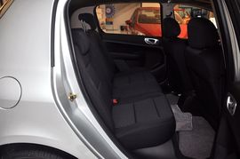 2013款标致307两厢1.6L手动舒适版