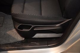 2013款标致307两厢1.6L手动舒适版