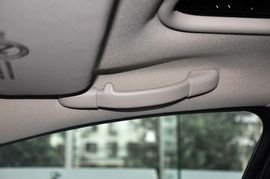 2013款标致307两厢1.6L手动舒适版