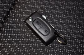 2013款标致307两厢1.6L手动舒适版