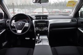 2012款丰田凯美瑞骏瑞2.0S耀动版
