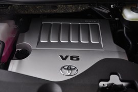 2012款丰田埃尔法3.5L豪华版