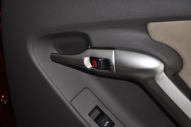 2014款丰田逸致180E自动精英版