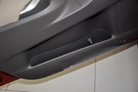 2014款丰田逸致180E自动精英版