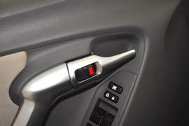 2014款丰田逸致180E自动精英版