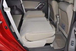 2014款丰田逸致180E自动精英版