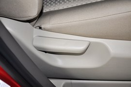 2014款丰田逸致180E自动精英版