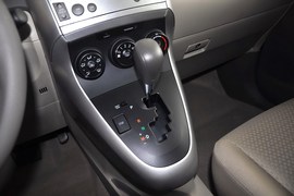 2014款丰田逸致180E自动精英版