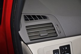 2014款丰田逸致180E自动精英版