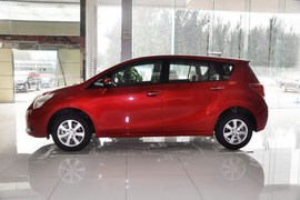 2014款丰田逸致180E自动精英版