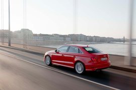 海外试驾2015款奥迪A3三厢