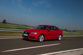 海外试驾2015款奥迪A3三厢