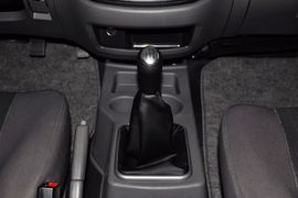 2013款东风风行菱智1.5L