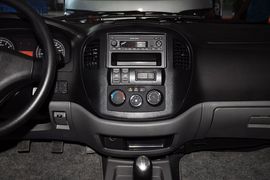 2013款东风风行菱智1.5L