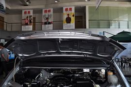 2013款东风风行菱智1.6L