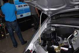 2013款东风风行菱智1.6L