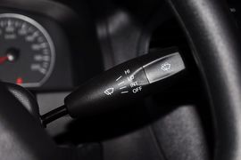 2013款东风风行菱智1.6L